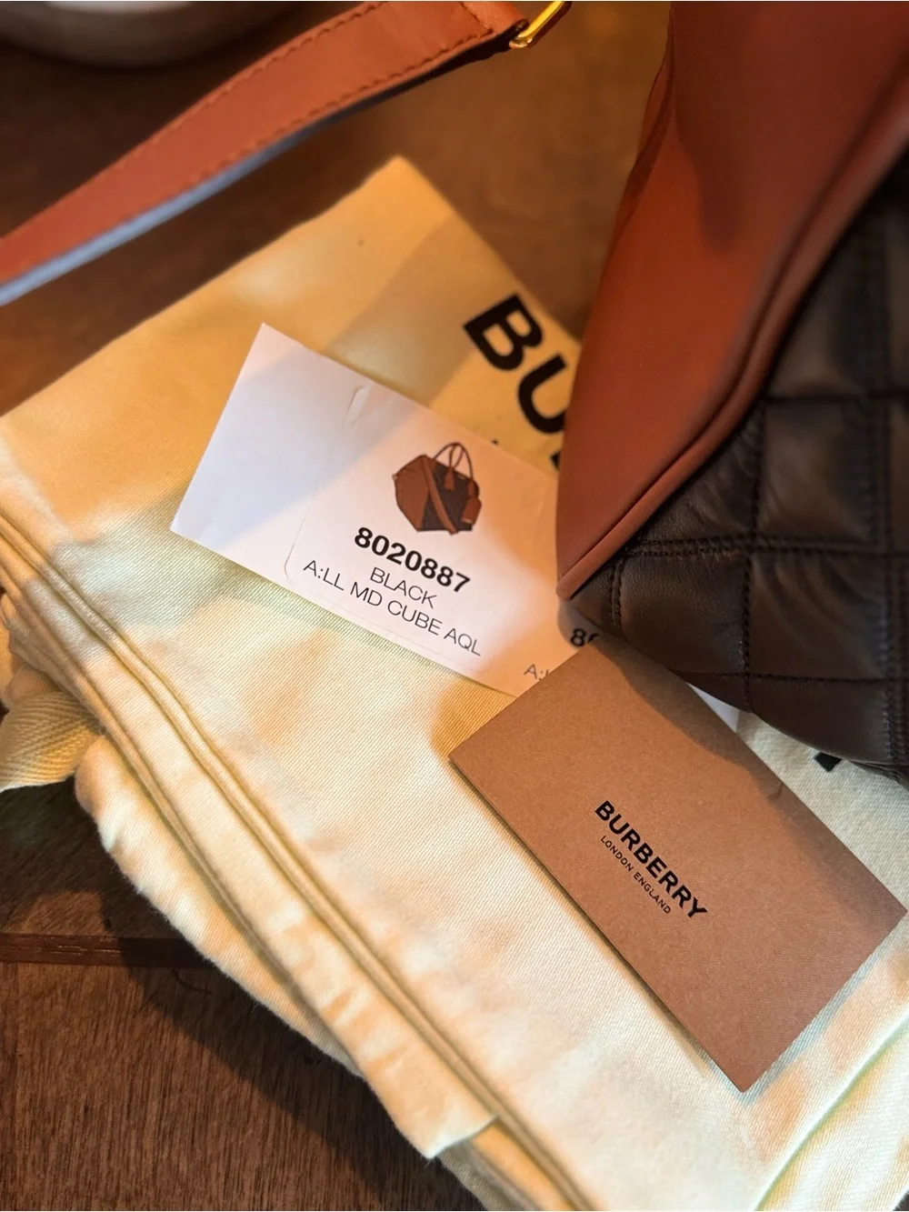 Burberry cube Leather Satchel !